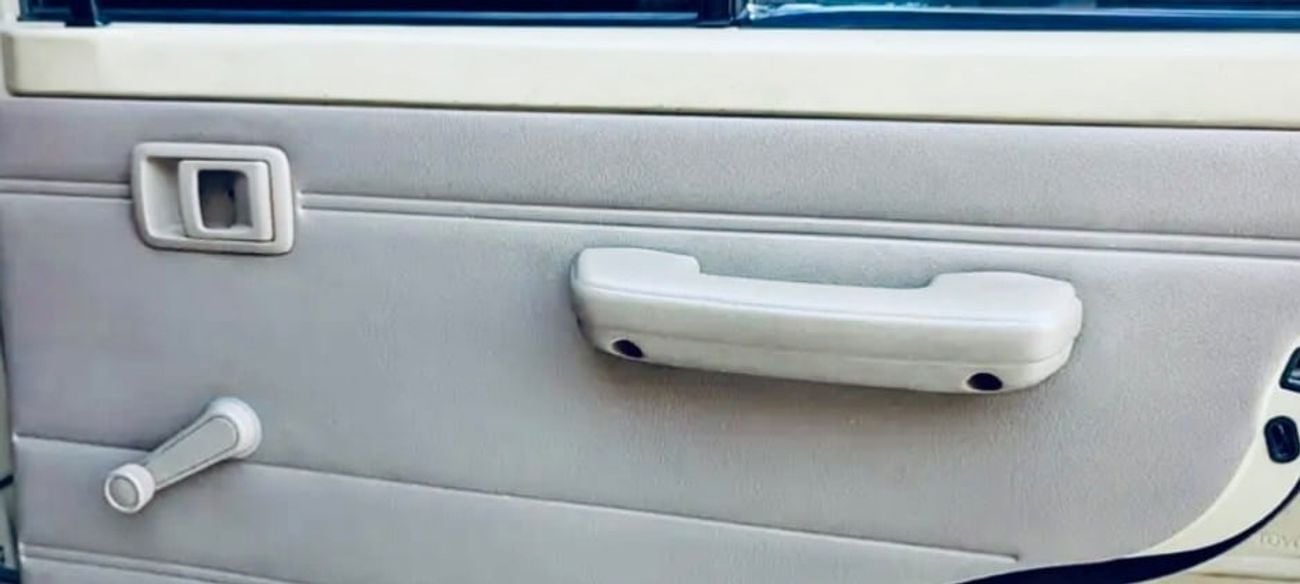 Toyota Land Cruiser Pick Up