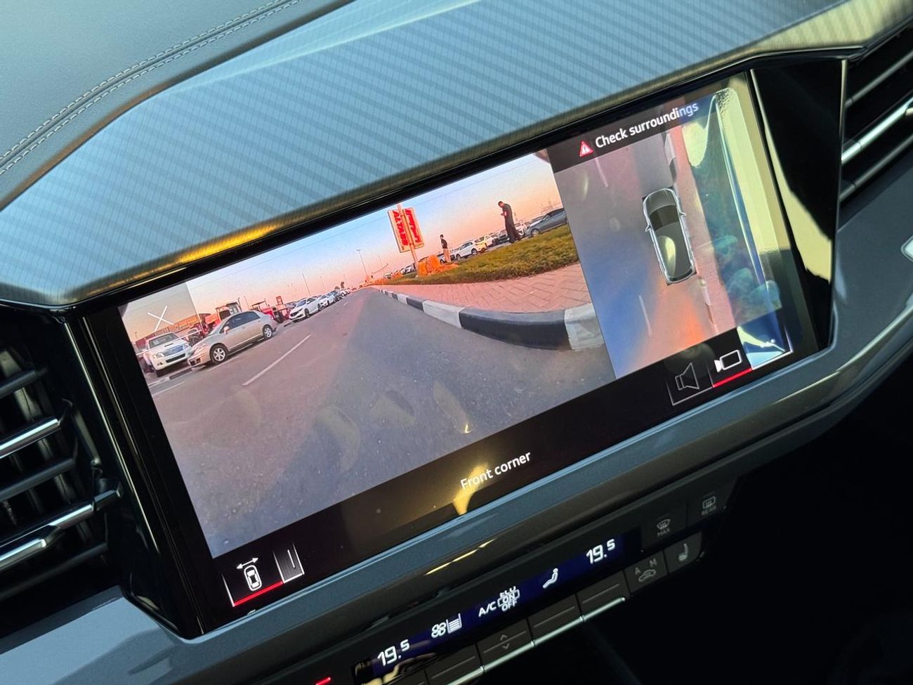 Audi Q4 etron 2025 | AUDI E-TRON Q4 TOP VERSION E/V