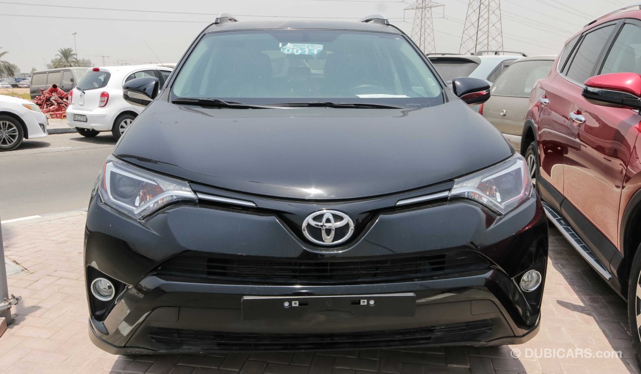 Toyota RAV4 LE