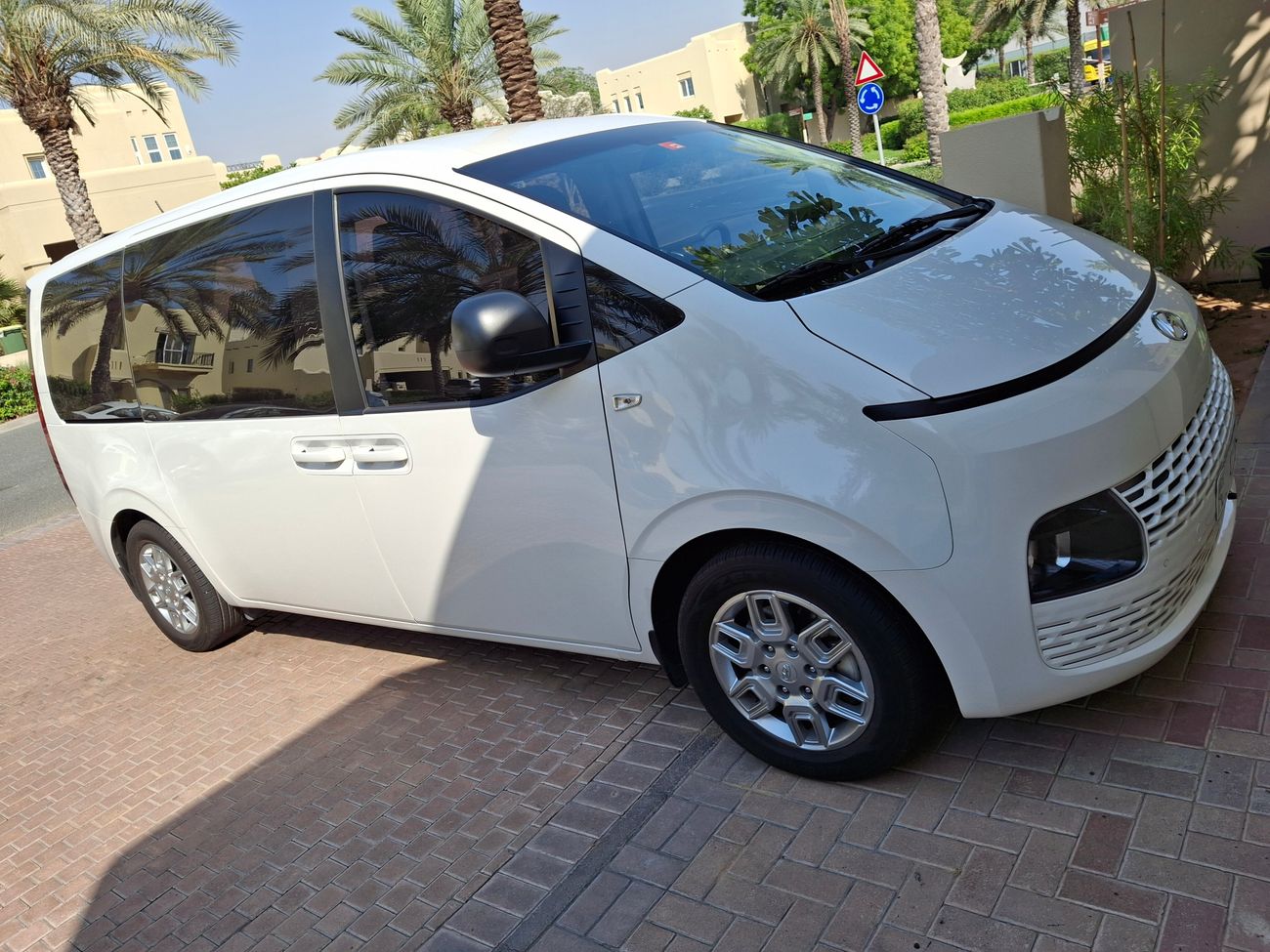 هيونداي ستاريا