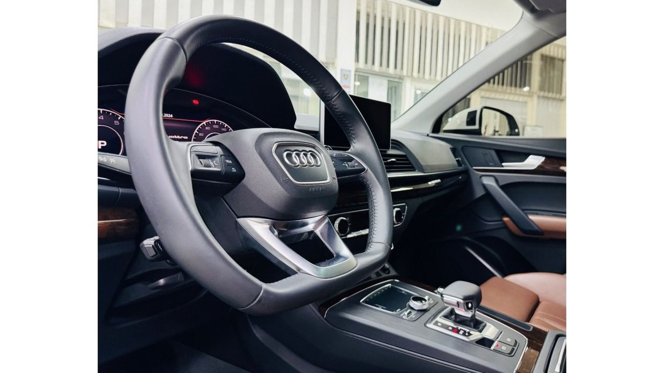 Audi Q5 45 TFSI Quattro GCC .. S line .. Original Paint .. Warranty .. Perfect Condition .. Top Range