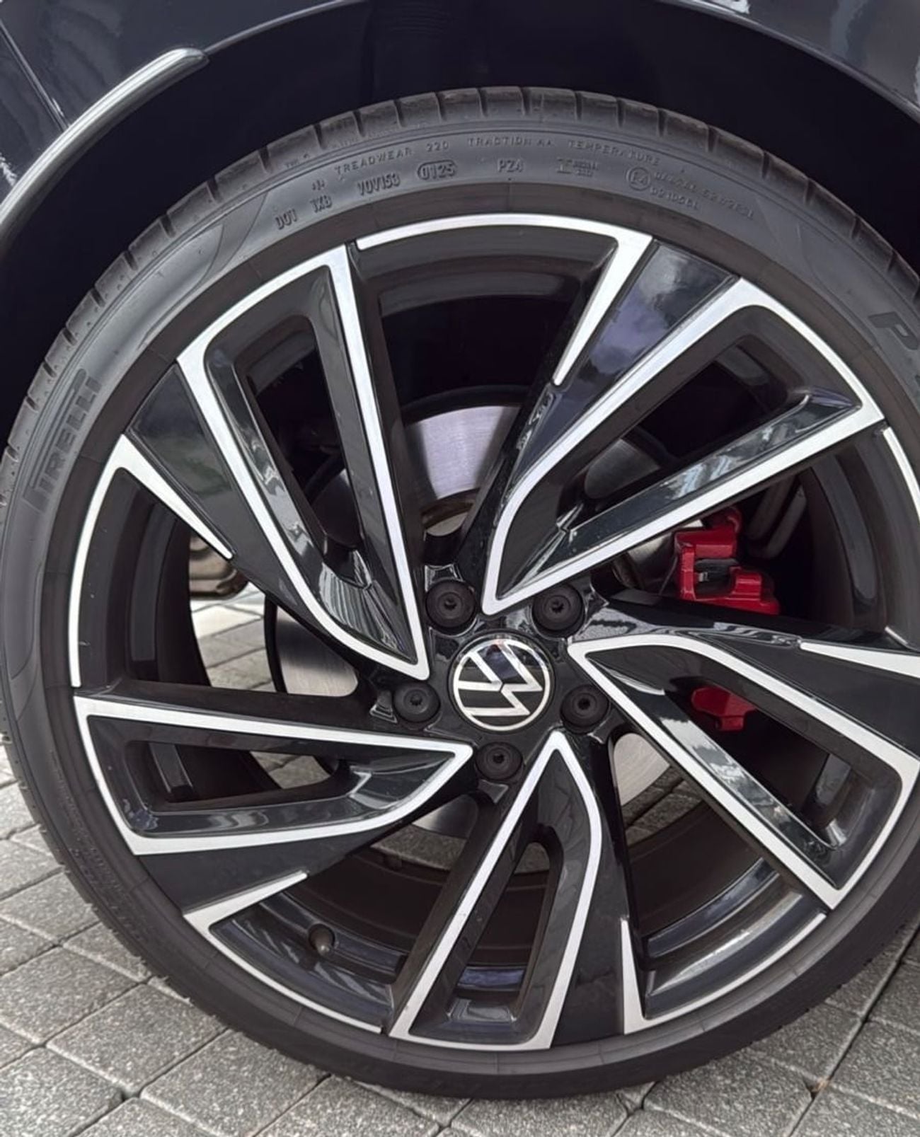 فولكس واجن جولف GTI