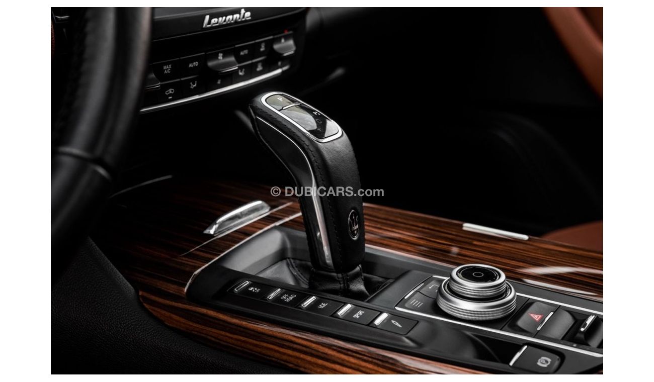 مازيراتي ليفونت S Q4 | 4,798 P.M  | 0% Downpayment | Magnificient Condition!