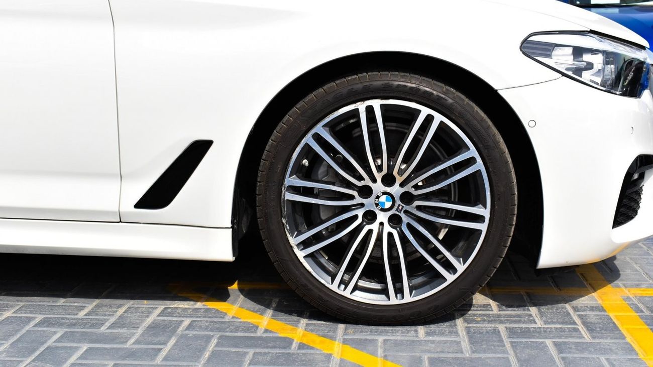 BMW 530i i With M kit