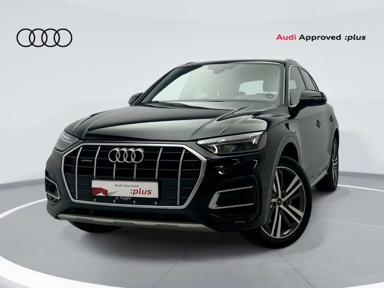 Audi Q5 45 TFSI Quattro Design 2.0L Q5 Advanced 45 TFSI quattro 249hp (Ref# 77710)