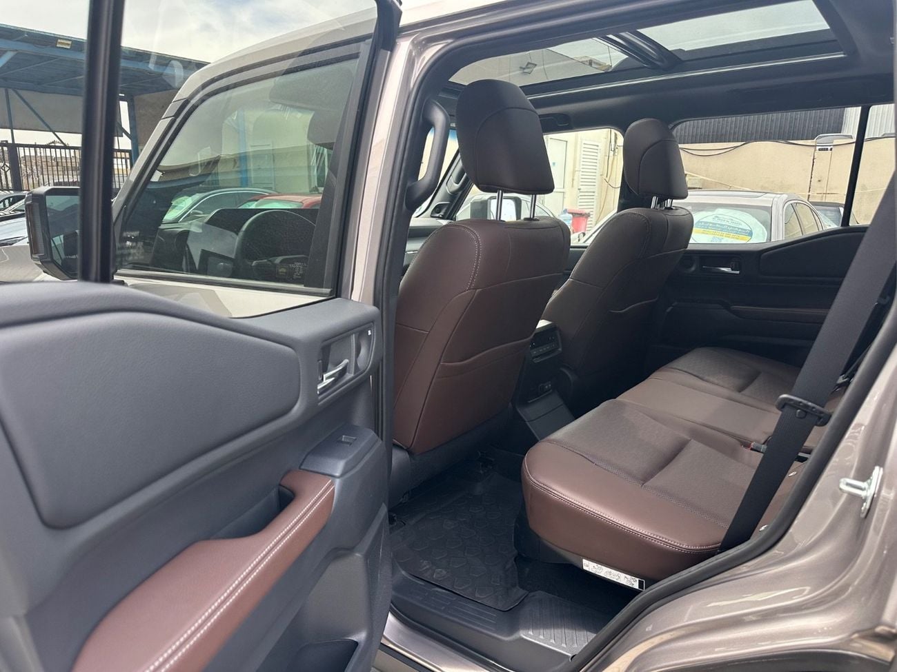 تويوتا برادو 2025 Adventure - Land Cruiser Prado - Diesel Engine - Brand New - Zero Km - 2.8L 4-Cylinder