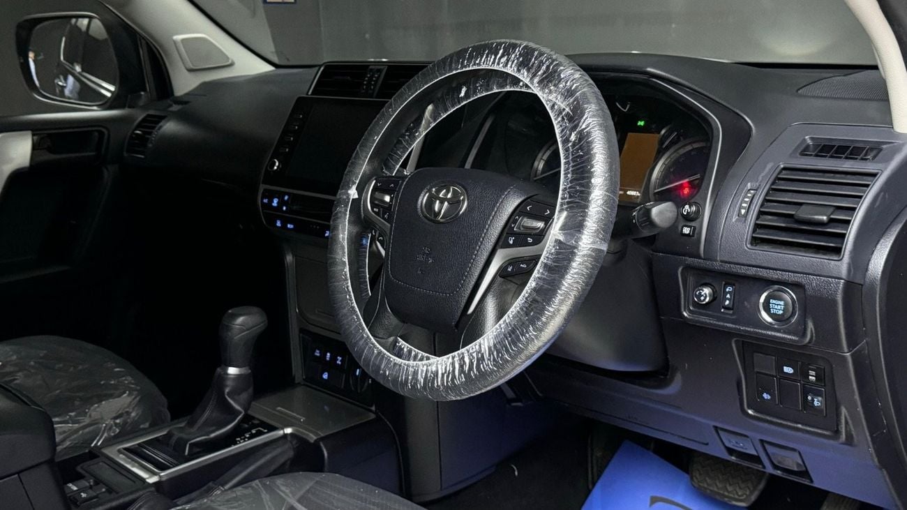 تويوتا برادو Toyota prado 2022 grey full options RHD