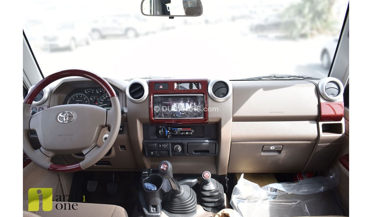 تويوتا لاند كروزر بيك آب GRJ79 - 4.0L  DOUBLE CABIN
