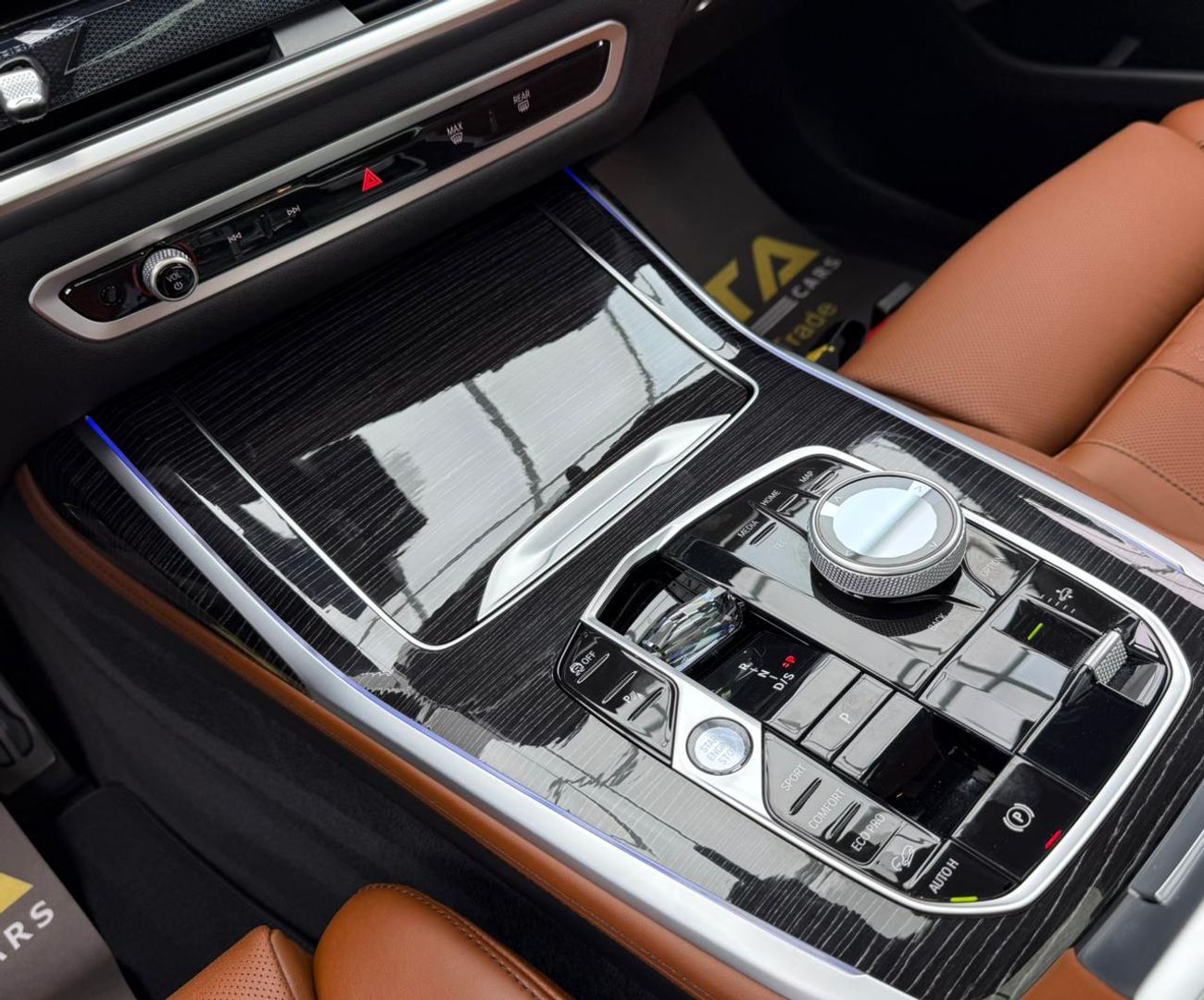 BMW X7 40i 3.0L 2025 BMW X7 xDrive40i M-Sport, 2030 BMW Warranty + Service Pack, Very Low Km, Fully Loaded,