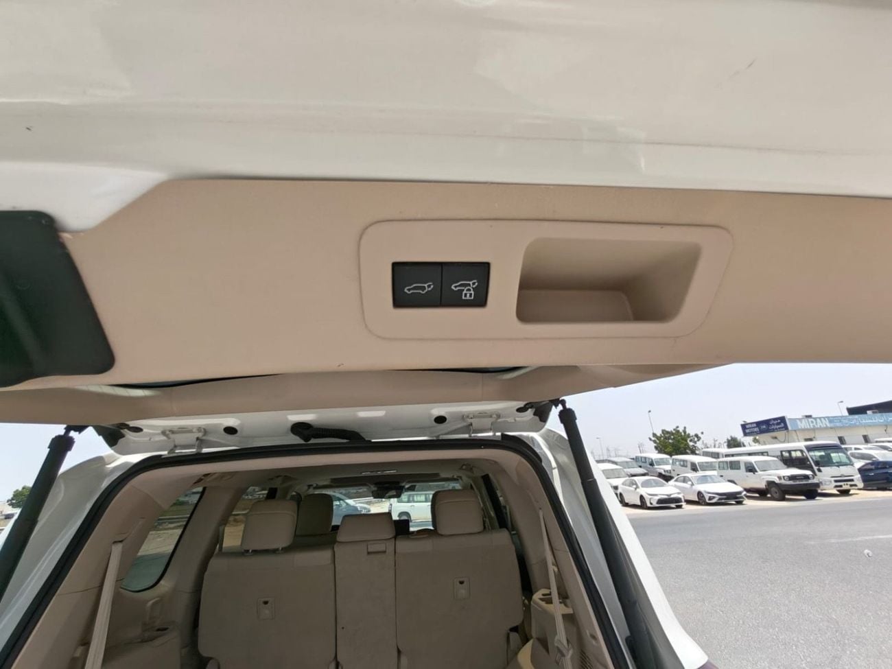 Toyota Land Cruiser GXR
