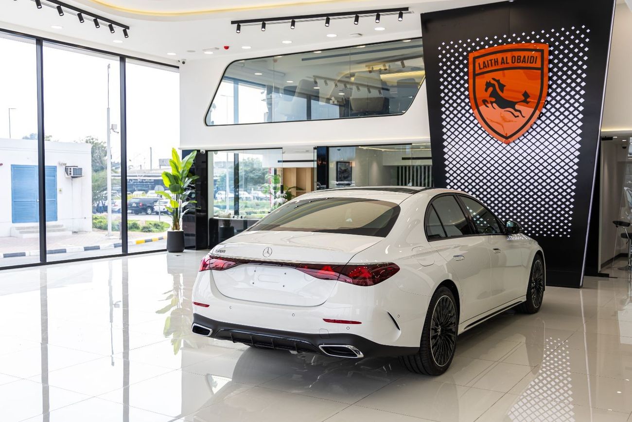 Mercedes-Benz E200 Mercedes-Benz E200 Premium Plus | AMG Night Package | Super Screen | Fully Loaded | Opalite white |