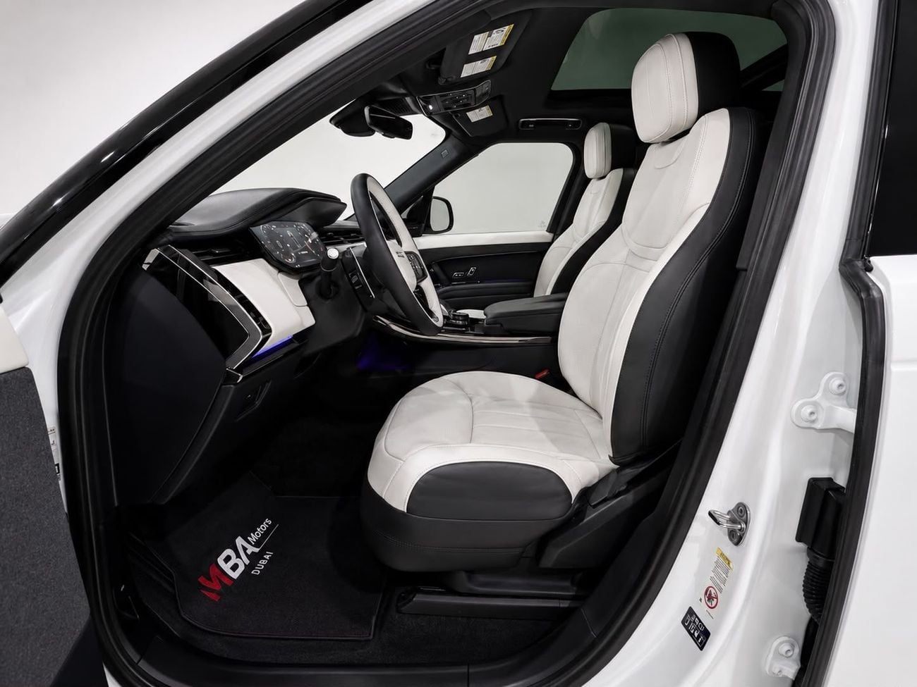 Land Rover Range Rover Sport DYNAMIC SE P400
