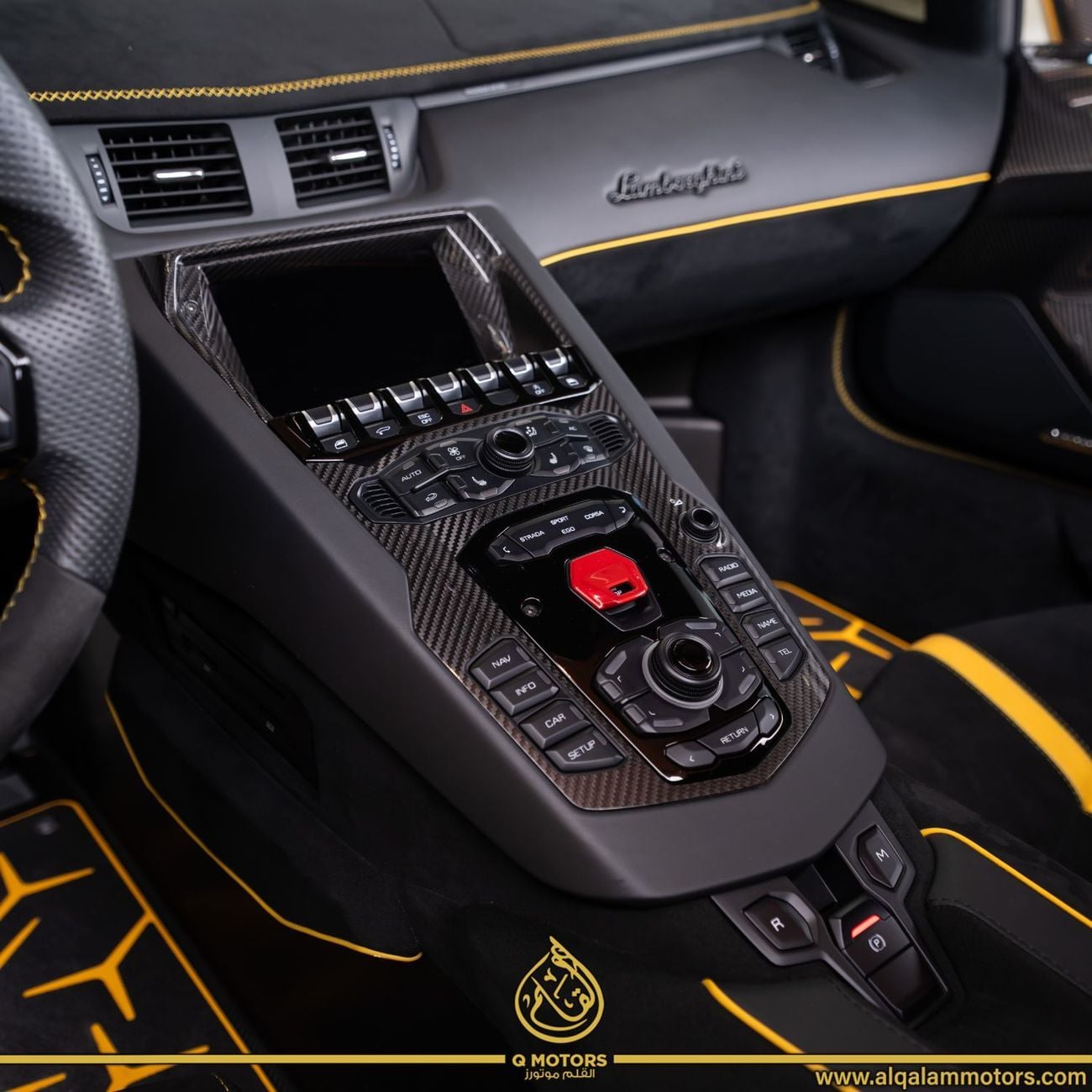 Lamborghini Aventador SVJ 6.5L V12 LAMBORGHINI AVENTADOR /SVJ/ ROADSTER/2021/9000KM