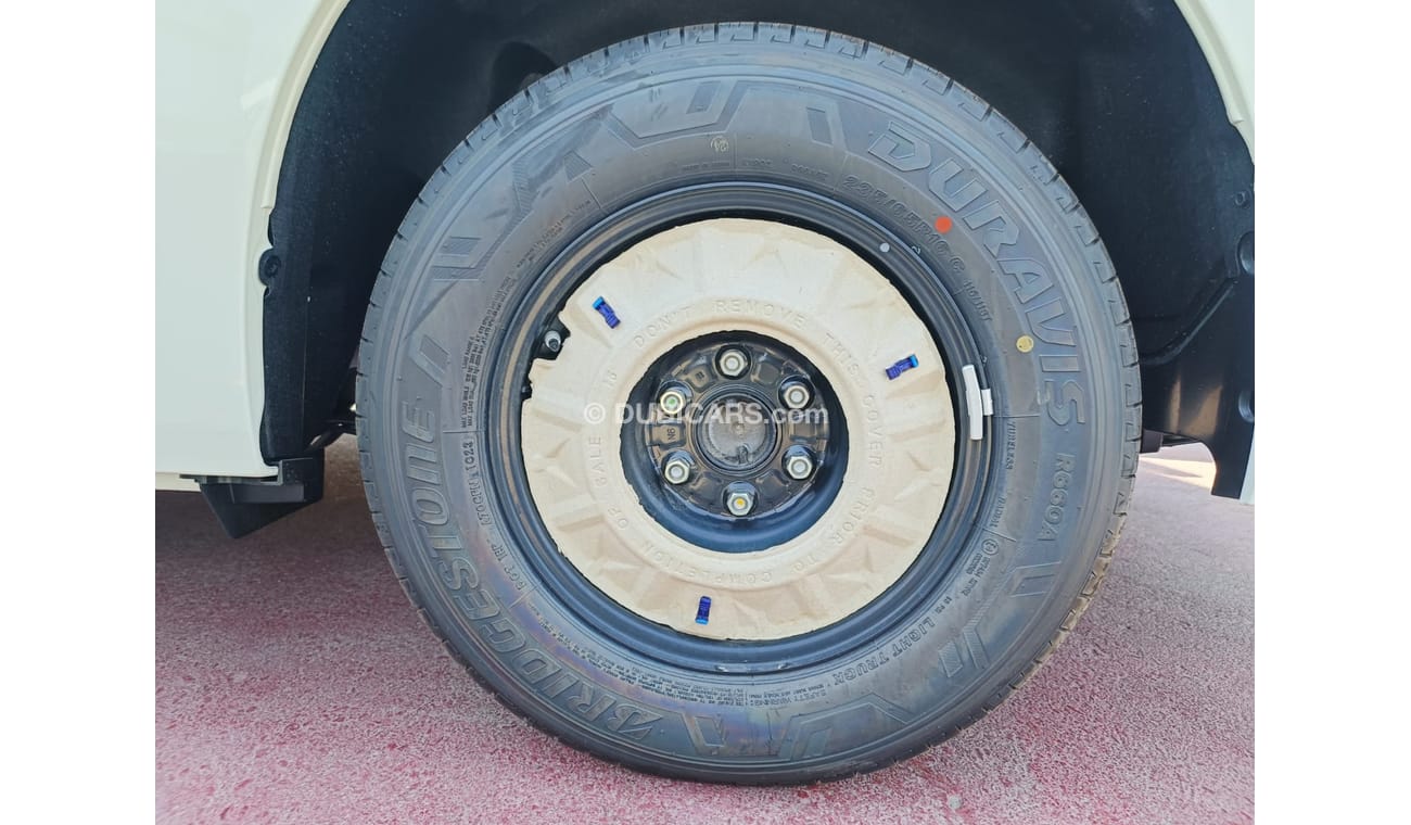 Toyota Hiace GL, MANUAL GEAR / 2.8L Diesel - High-roof / New Shape (CODE # 67769)