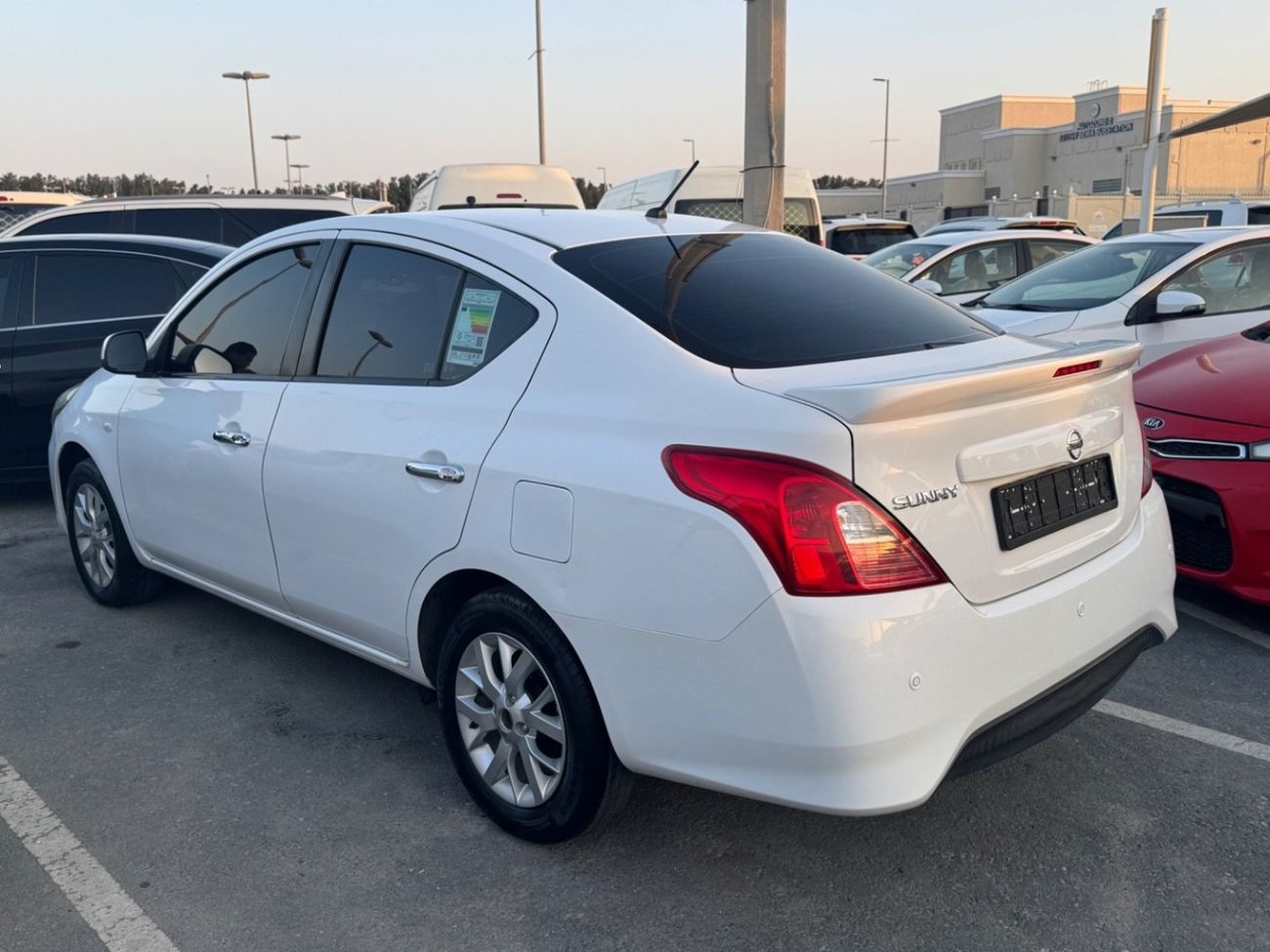 Nissan Sunny SL 1.5L full option all automatic window