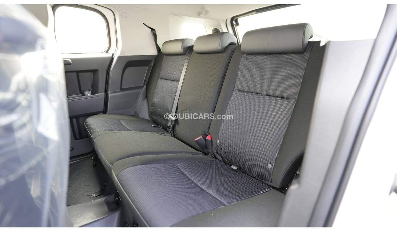 Toyota FJ Cruiser TOYOTA FJ CRUSIER 4WD 4.0L 2023 BASIC