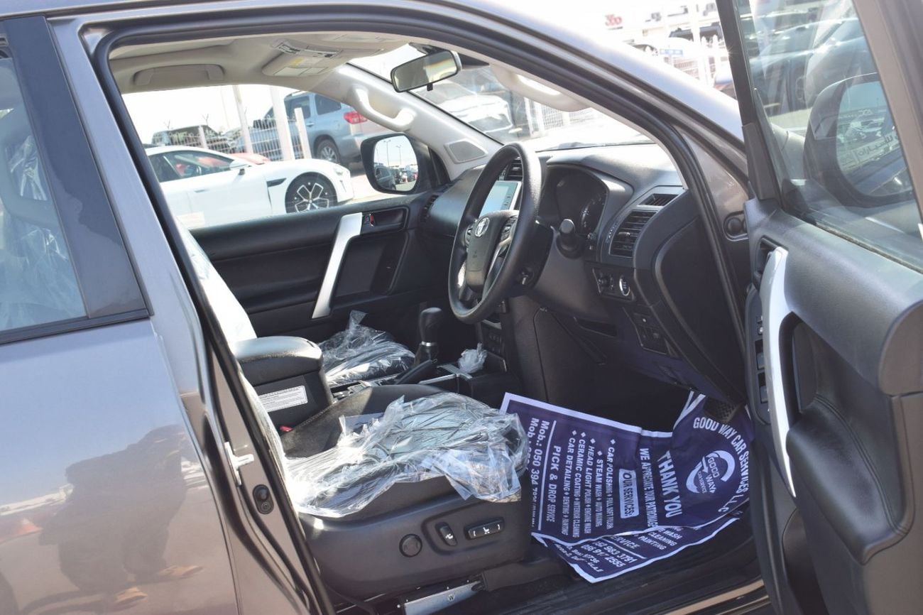 Toyota Prado diesel 2.8 liter ,right hand drive ,automatic gear ,only for export