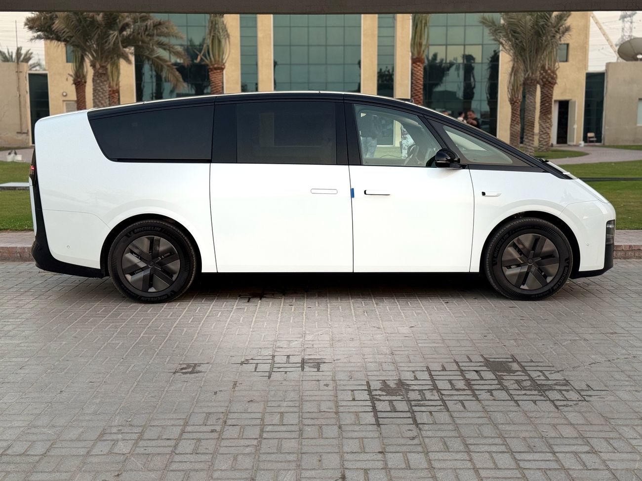 Li Auto Mega Li Auto Mega Home | Available for the personal order