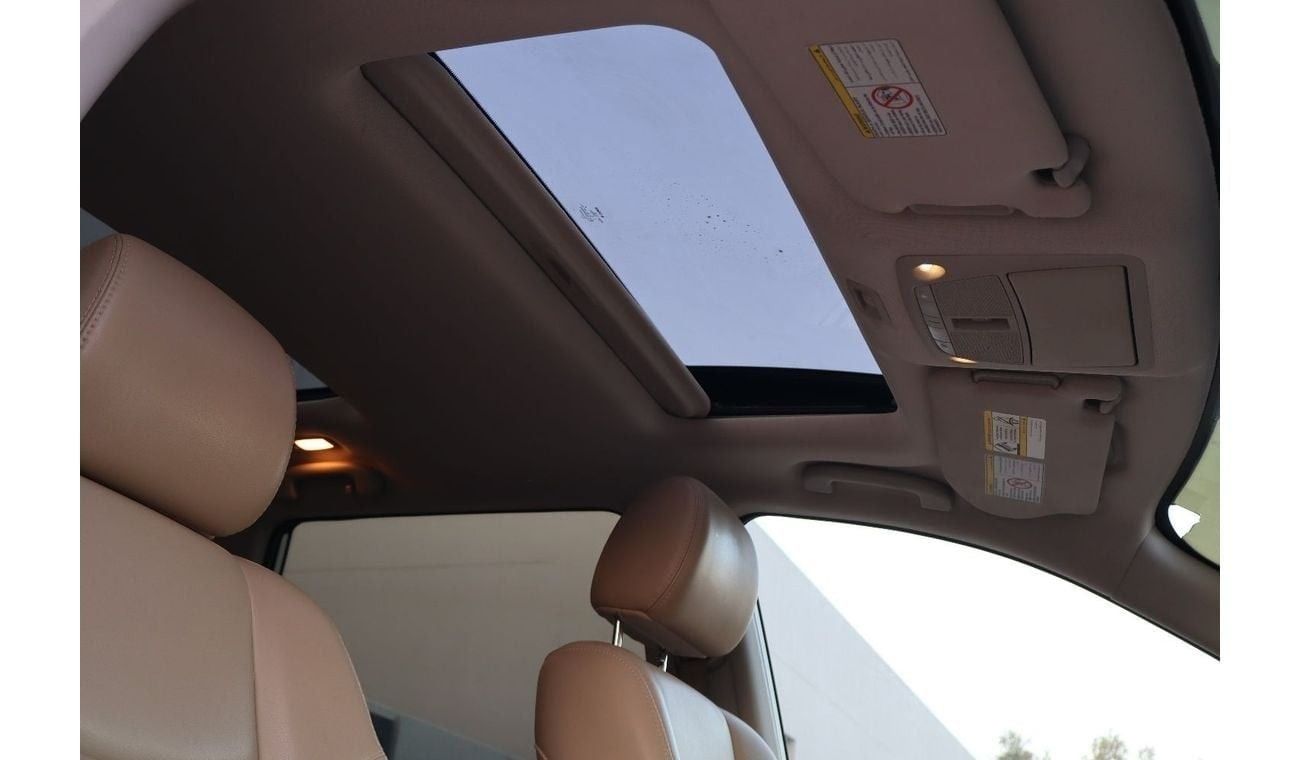 Nissan Pathfinder SV 3.5L (260 HP) 4WD