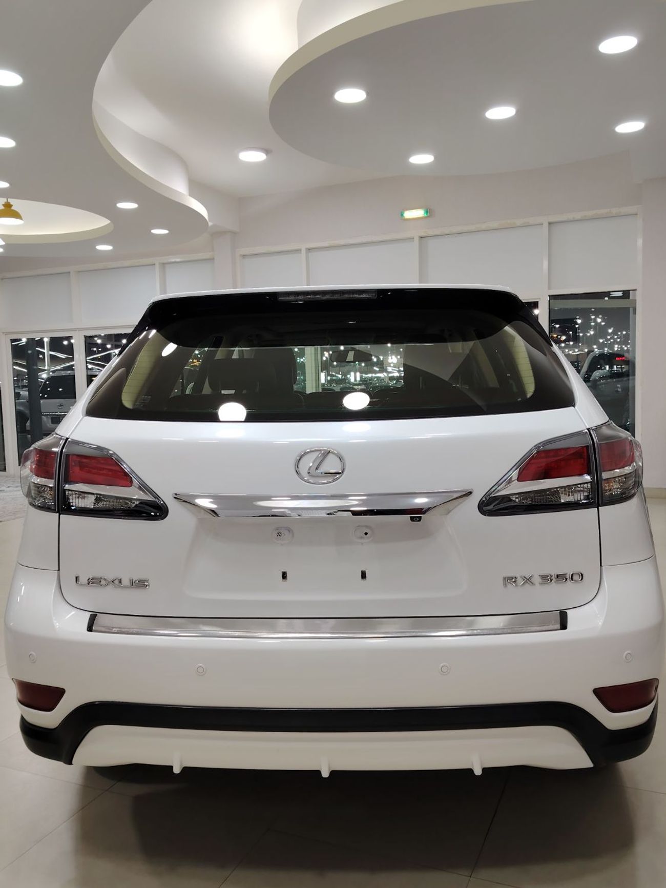 لكزس RX 350 Premier 3.5L (296 HP)