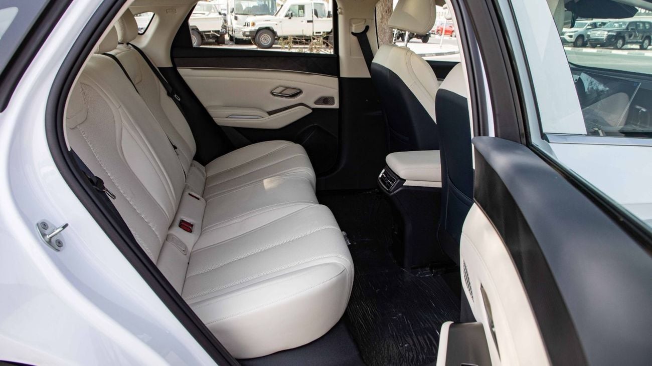 BYD Qin L DM-i 80KM SUPERIOR EDITION | 2025 | Ready Stock Limited QTY | For Local Registration +10%