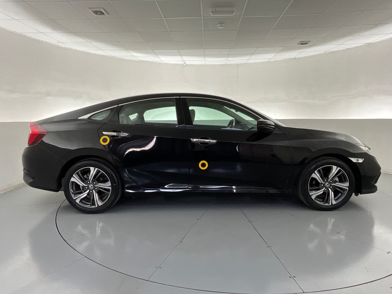 جيب جراند شيروكي Limited | عرض العيد الحصري | خالية من أضرار الفيضانات