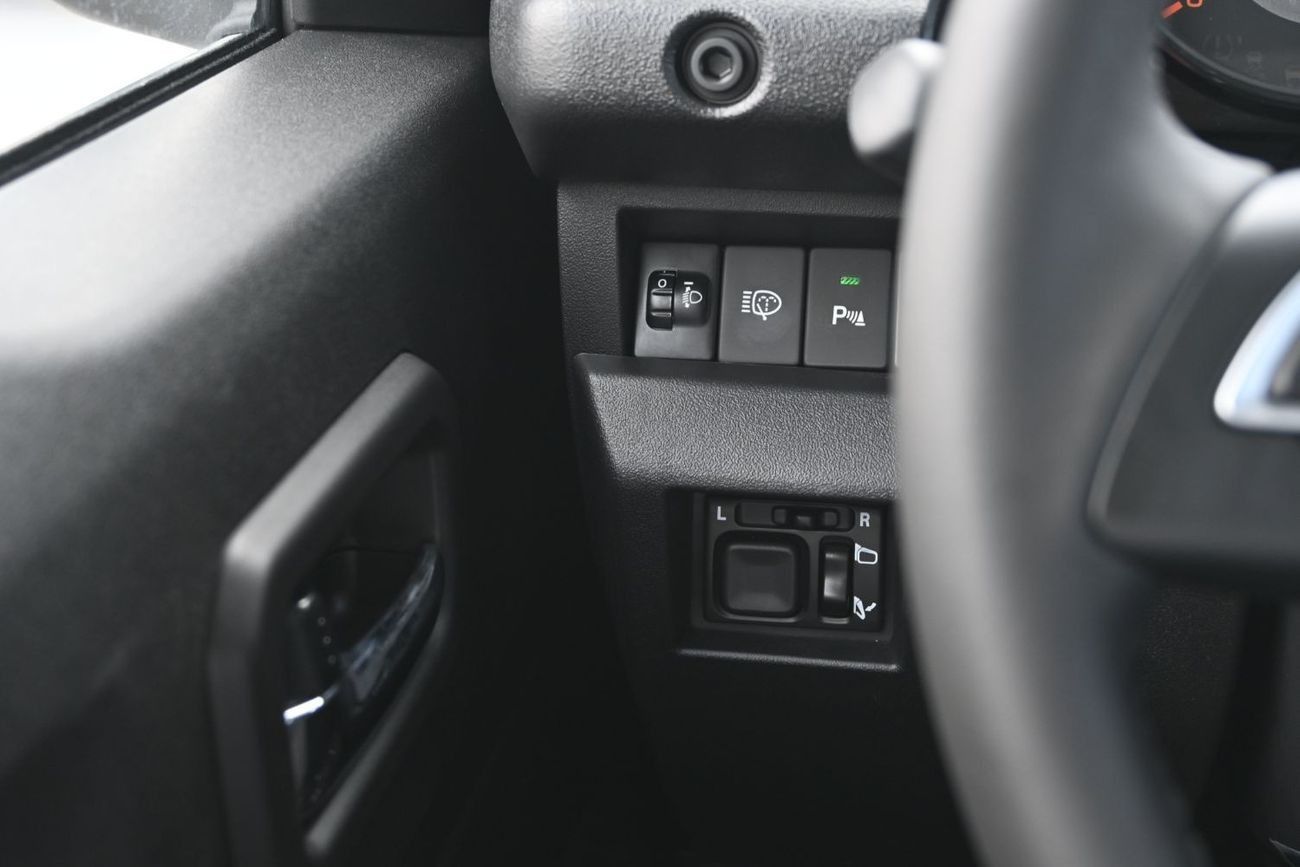 Suzuki Jimny Suzuki Jimny GLX 1.5L (5-Doors) Petrol 4WD, Model 2025, Color Silver