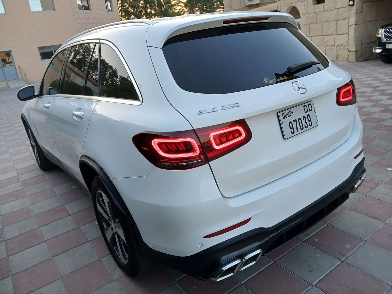 مرسيدس بنز GLC 300