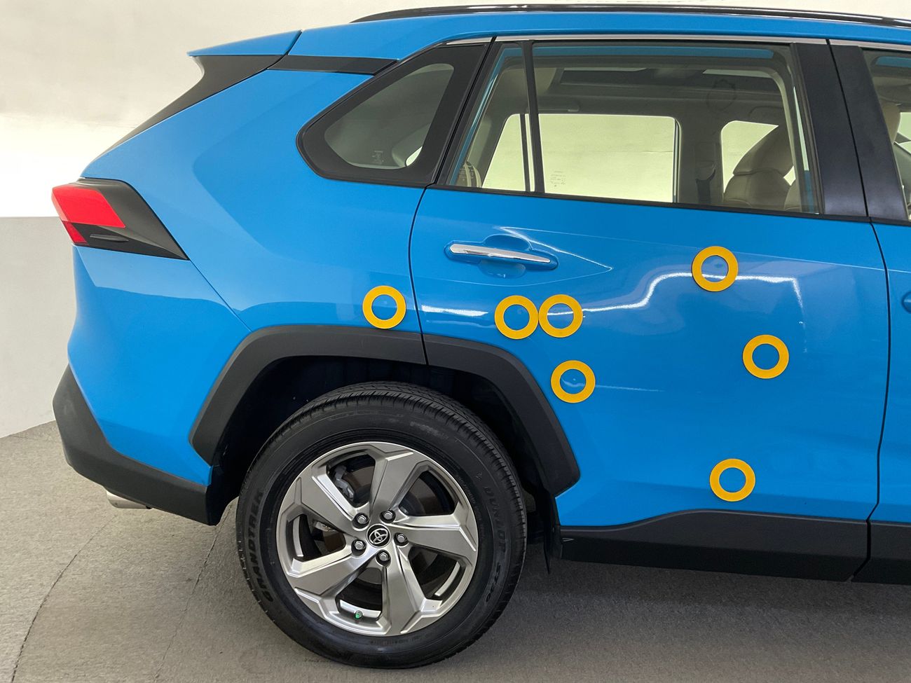 تويوتا راف ٤ VXR HEV | شامل الضمان | 0 ﺪﻔﻋﺓ ﺃﻮﻟﻯ