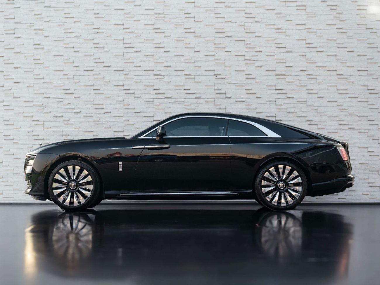 Rolls-Royce Spectre Coupe