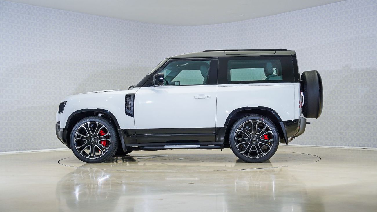 Land Rover Defender 90 X-Dynamic SE P400 3.0L | AED 4,767 PM | Warranty June-2028 | GCC