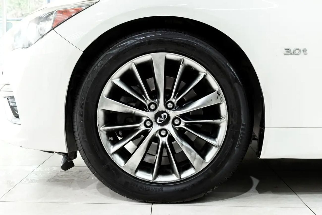 Infiniti Q50 Turbo 2.0L 3.0L Twin Turbo