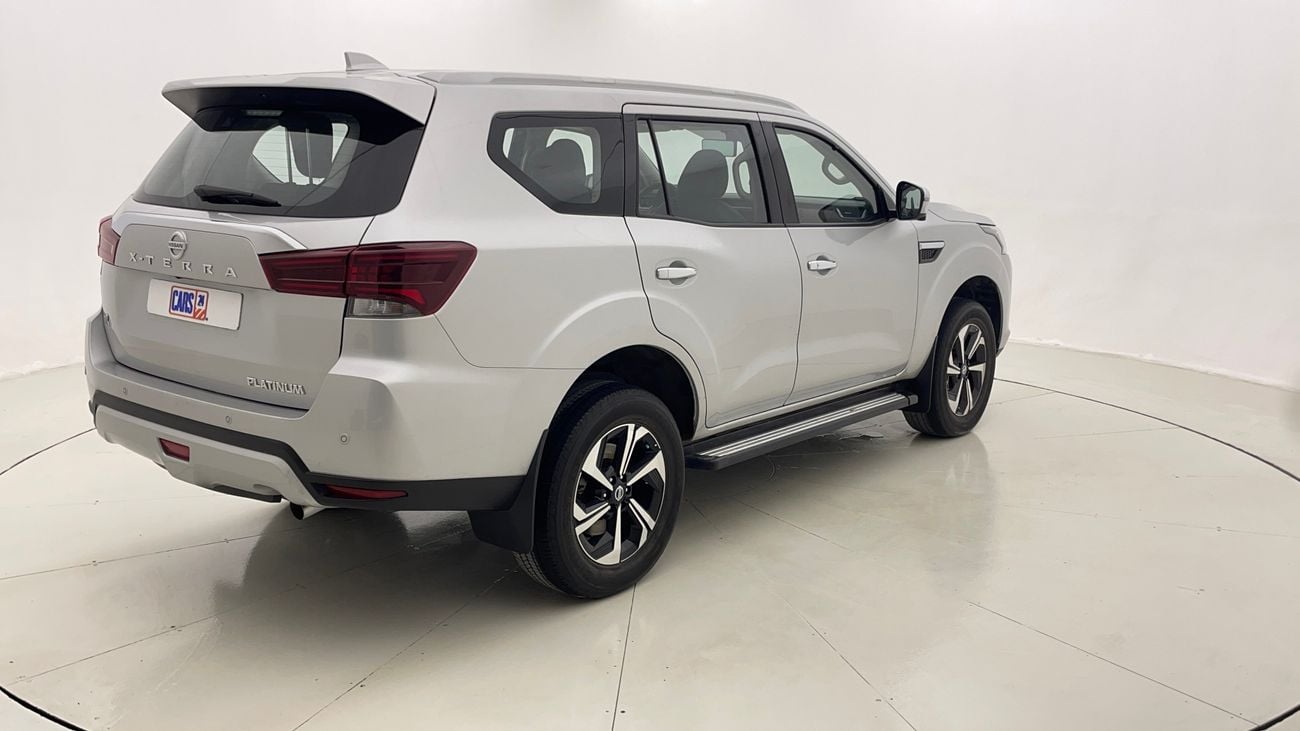 نيسان إكستيرا PLATINUM 2.5 | بدون دفعة مقدمة | اختبار القيادة في المنزل