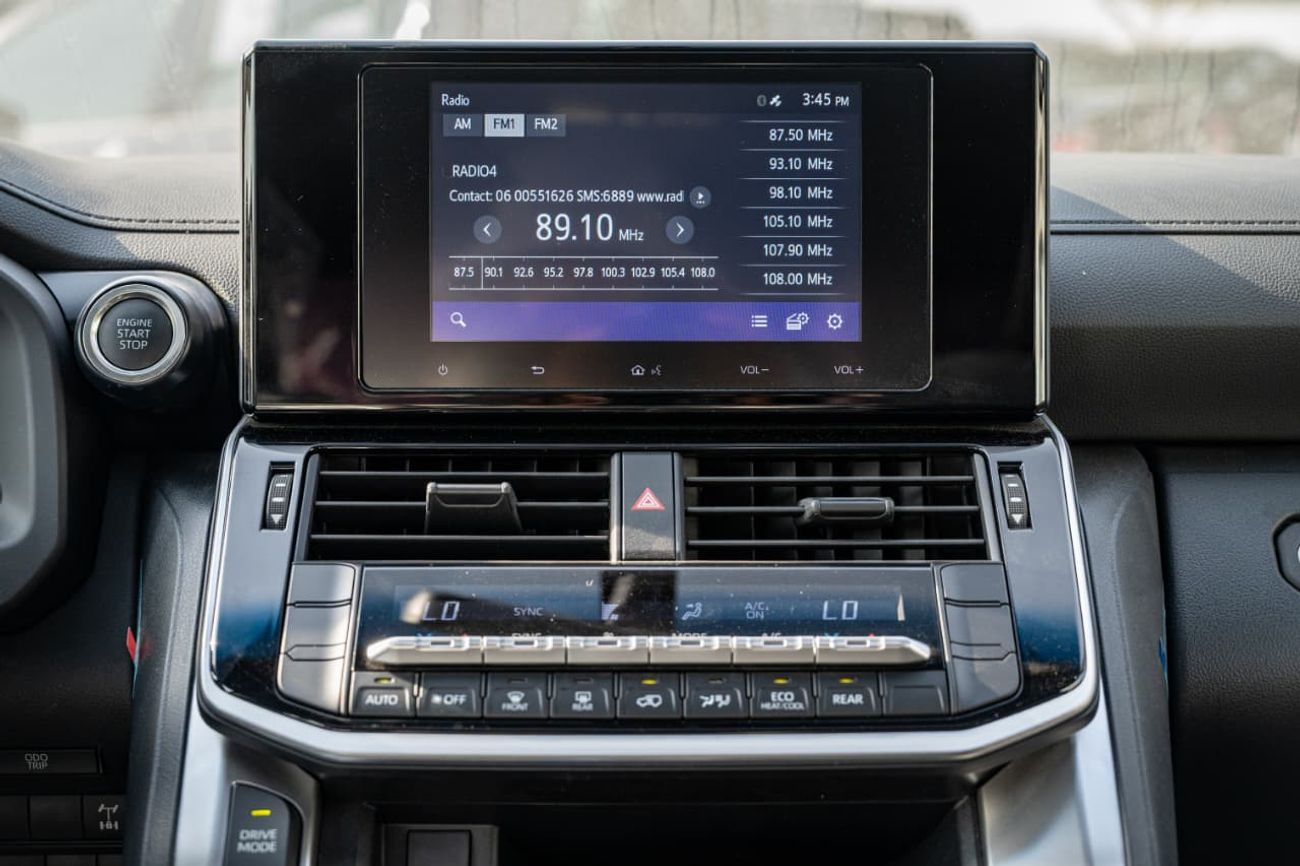 تويوتا لاند كروزر GXR1 3.5L TT Petrol 2025