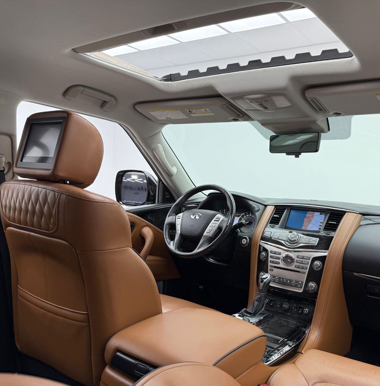 Infiniti QX80 Sensory 8 5.6L 2020 Infiniti QX80 Sensory, Warranty, Full Service History, Excellent Condition, GCC