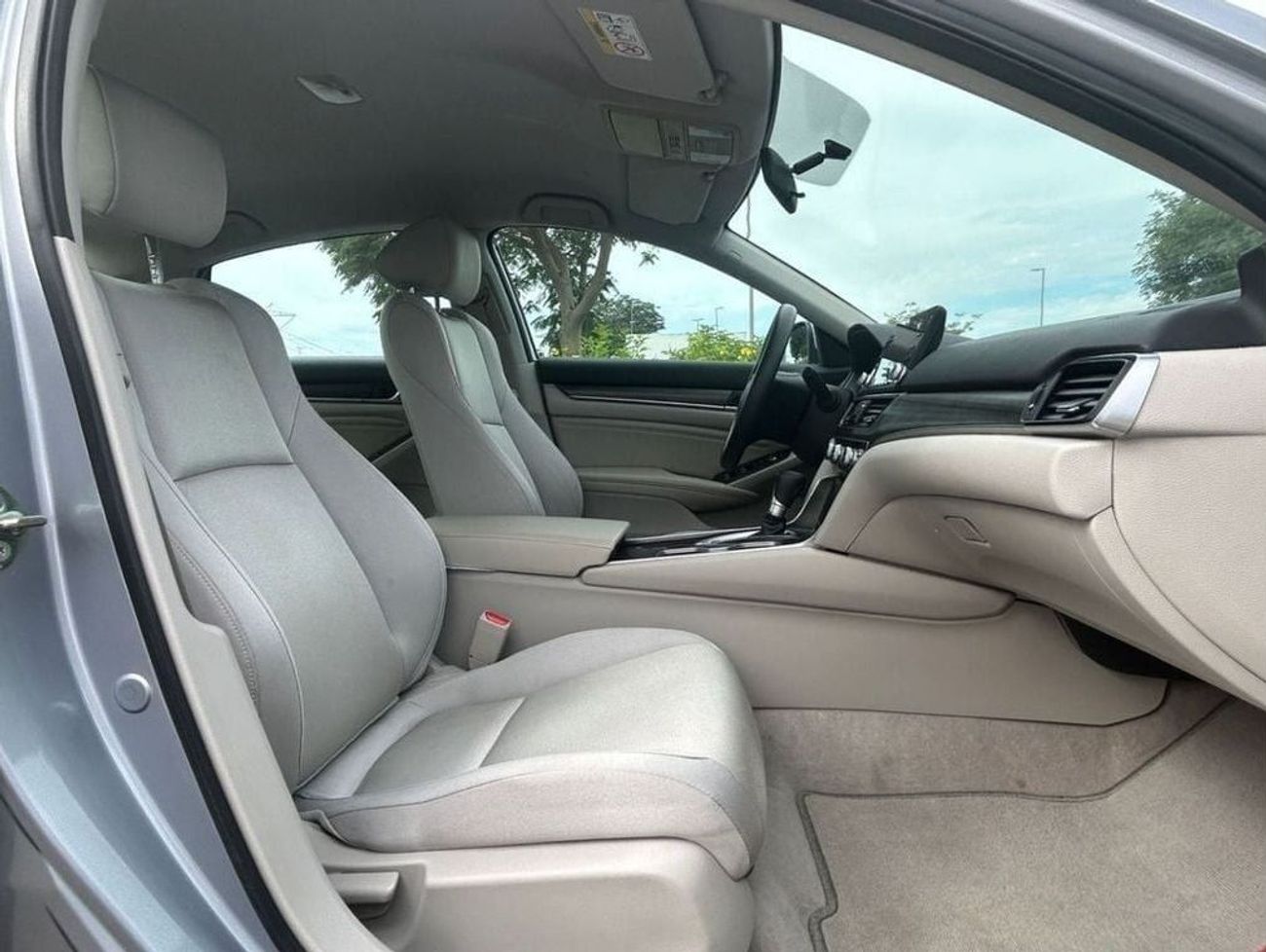 Honda Accord EX 1.5L