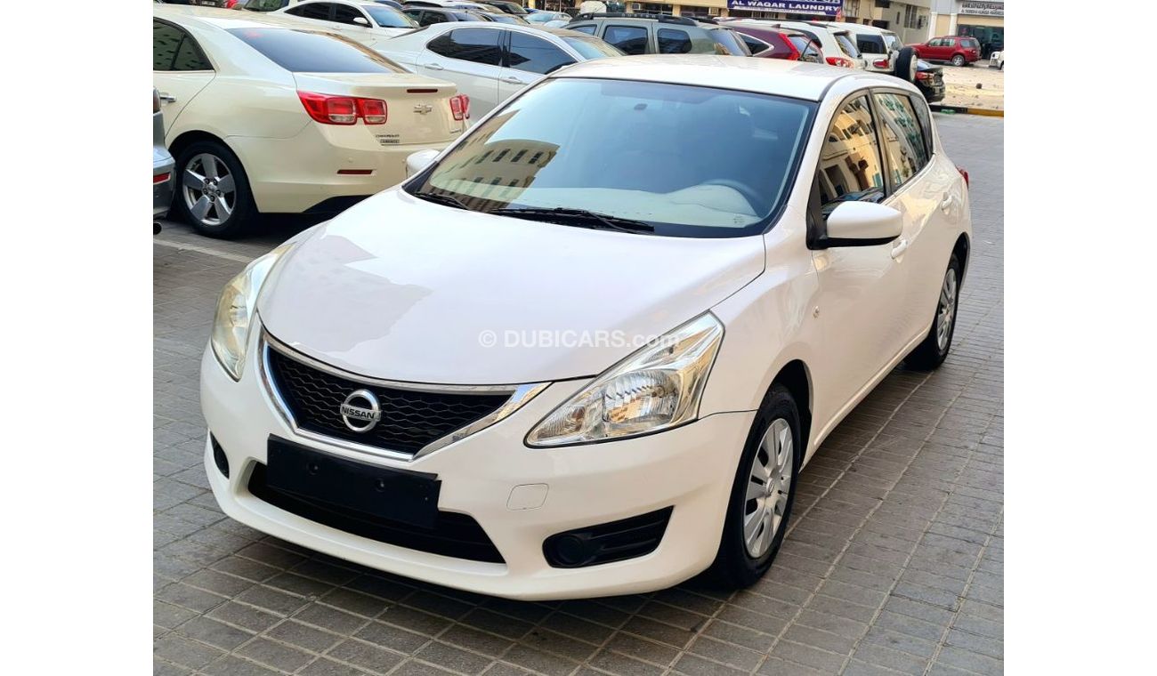 Nissan Tiida 1.6 ENGINE . NISSAN TIIDA  GCC 2016 . EXTRA CLEAN  SINGLE OWNER  . ACCIDENT FREE  . NO FAULTS