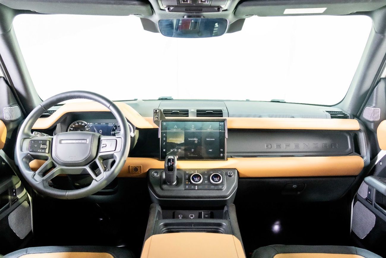 لاند روفر ديفندر 130 SE P400 X Dynamic (7 Seater)