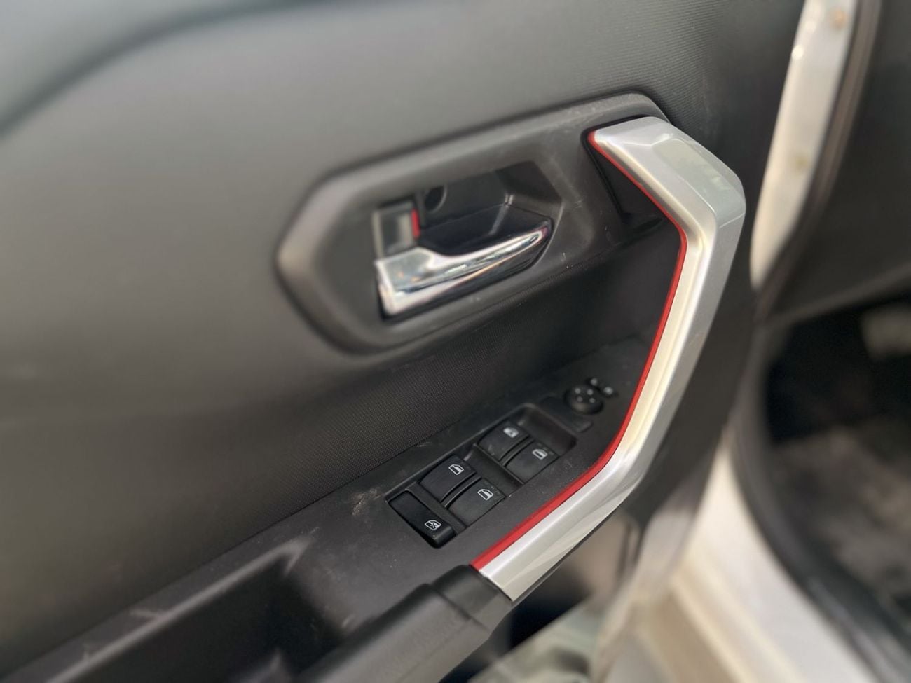 Toyota Raize EXPORT ONLY - TOYOTA RAIZE 1.2L E