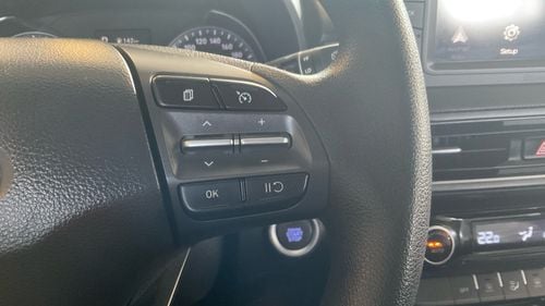 Hyundai Kona 2.0 AUTO SMART PLUS | Guaranteed Warranty | 0 Down Payment