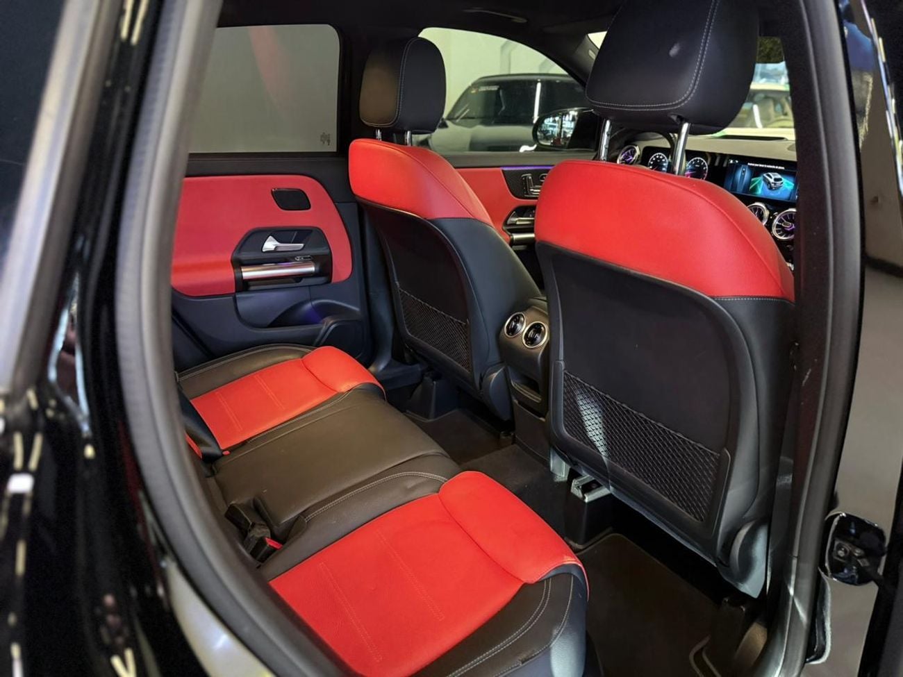 مرسيدس بنز GLA 200 AMG PREMIUM GLA200 | 2,380 AED Monthy | GARGASH WARRANTY & SERVICE