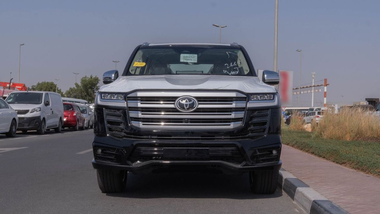 تويوتا لاند كروزر 2026 Toyota Land Cruiser 300 VXR 3.5L Twin Turbo AT Petrol (Black-Beige)