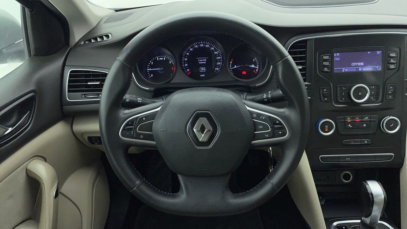 Renault Megane PE 1.6 | Zero Down Payment | Free Home Test Drive