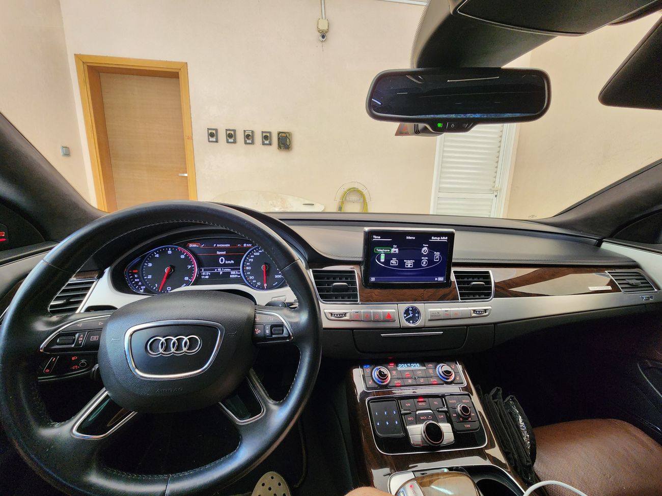 أودي A8 L  TFSI Quattro 4.0L