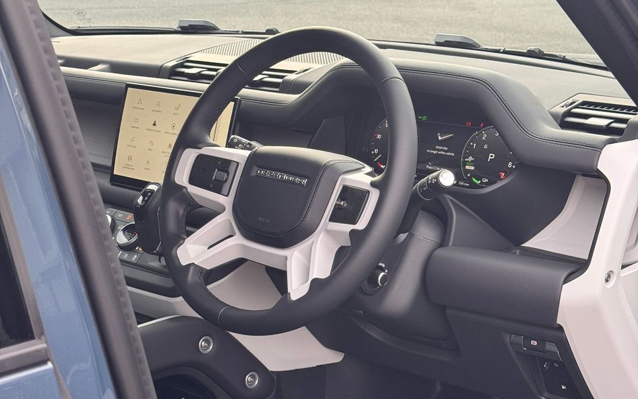 Land Rover Defender P300 110 2.0L (5 Seater) RIGHT HAND DRIVE