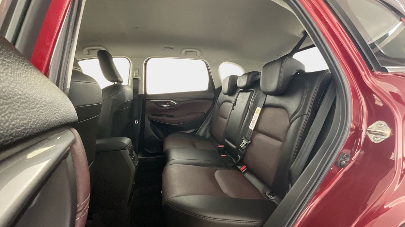 تويوتا أوربان كروزر GLX | شامل الضمان | 0 ﺪﻔﻋﺓ ﺃﻮﻟﻯ