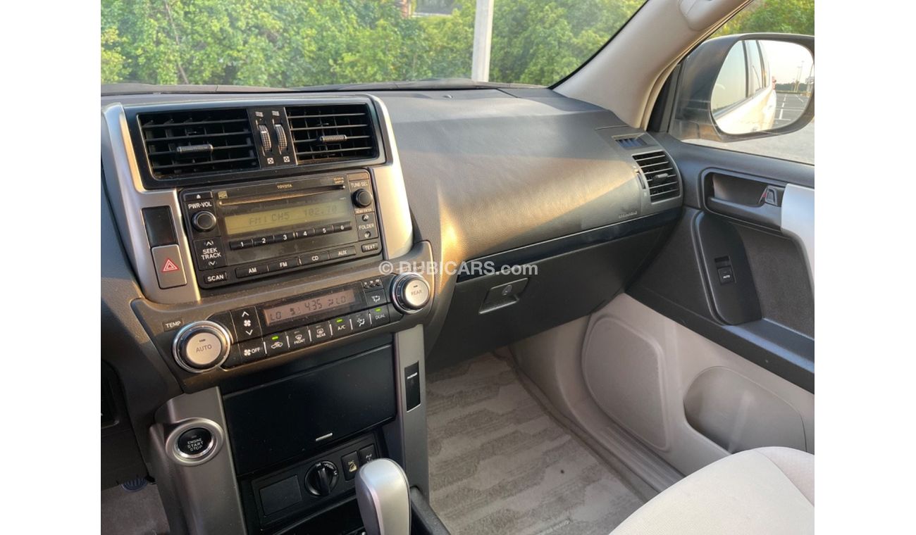 Toyota Prado TOYOTA PRADO Model 2011 GCC  option Excellent Condition