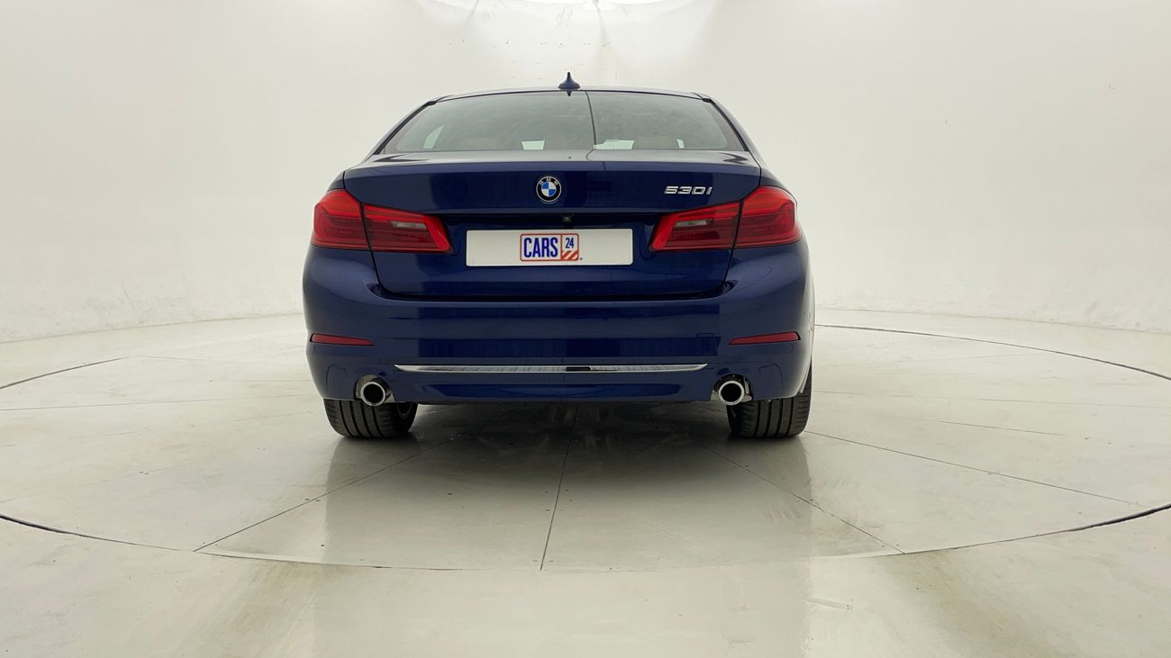 بي أم دبليو 530i LUXURY LINE 2 | بدون دفعة مقدمة | اختبار قيادة مجاني للمنزل