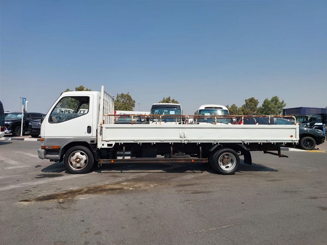 ميتسوبيشي فوسو كانتير MITSUBISHI CANTER TRUCK RHD 1994 MODEL 4.5 L DIESEL MANUAL(PM00627)