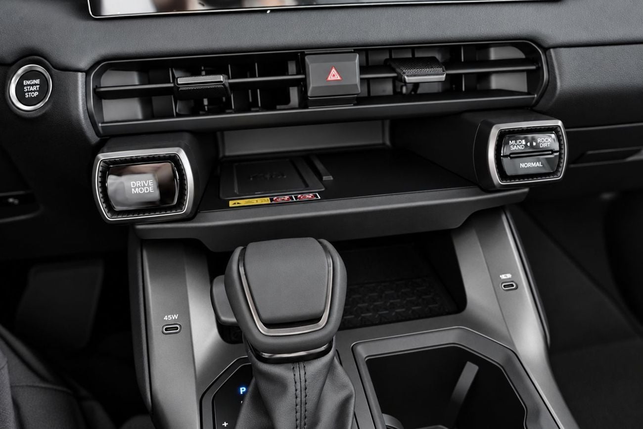 Toyota RAV4 Luxury Edition AWD Export Price